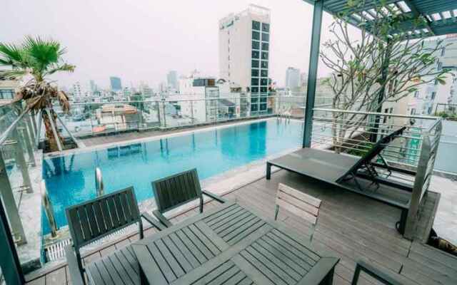 Rice's House Hotel & Apartment