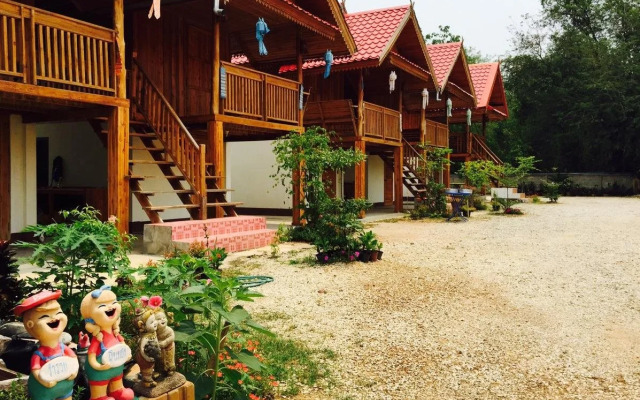 Srithong Resort