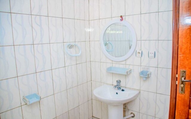 BLB Villa Park Hotel