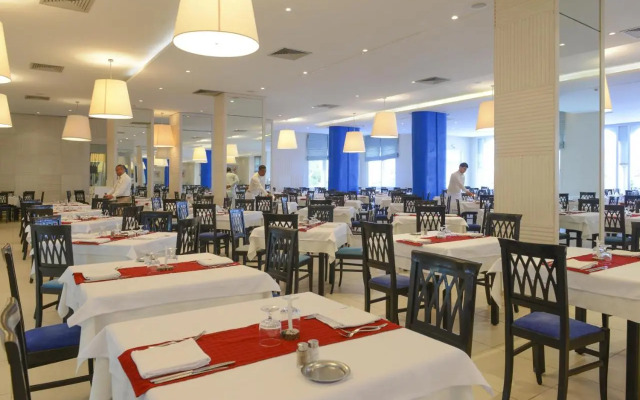 Vincci Helios Beach