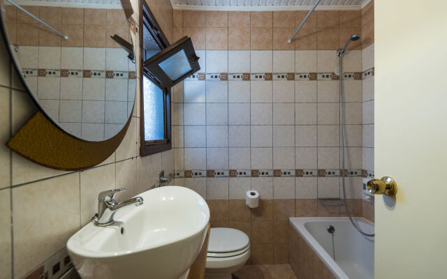 Gaia Garden Hotel