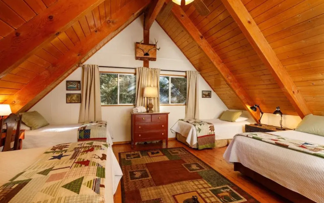 Arrowhead Pine Rose Cabins