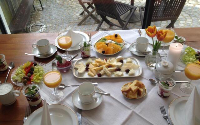 Hotel Schloss Raitenbuch