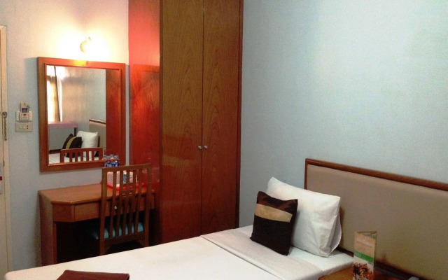 Siam Star Hotel