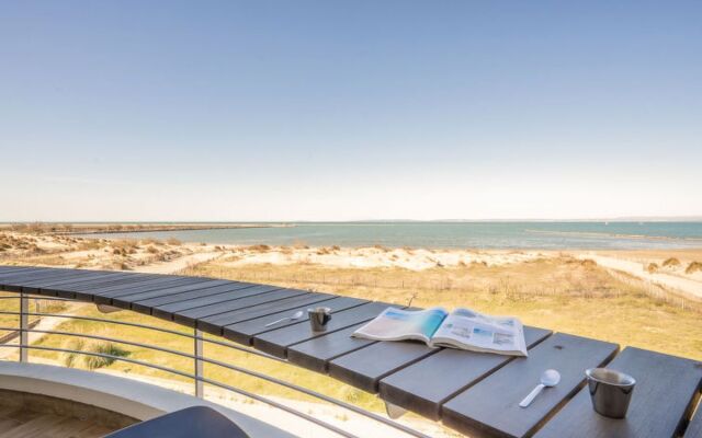 Le Grand Large 32976