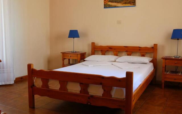 Seaview - Selfcatering Apartment - Helen No 1