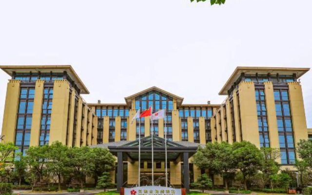 Mira Garden Hotel