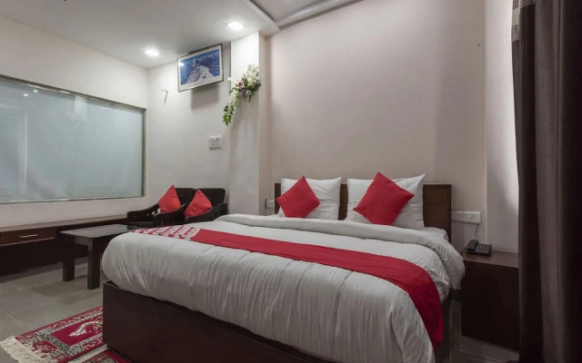 Diamond Vaishali By OYO Rooms