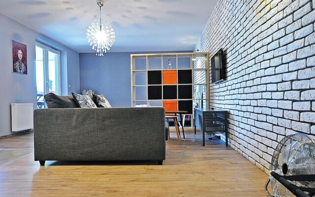 Designomania Apartments