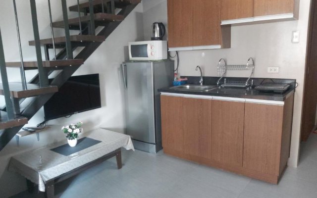 Affordable Tagaytay Monteluce 2 bedrooms LOFT with POOL 82