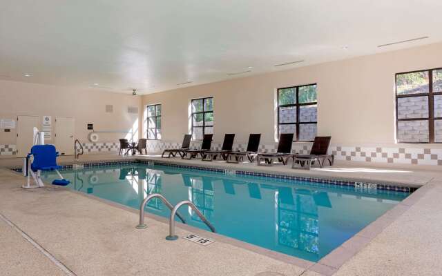 Comfort Inn & Suites Hot Springs Midtown