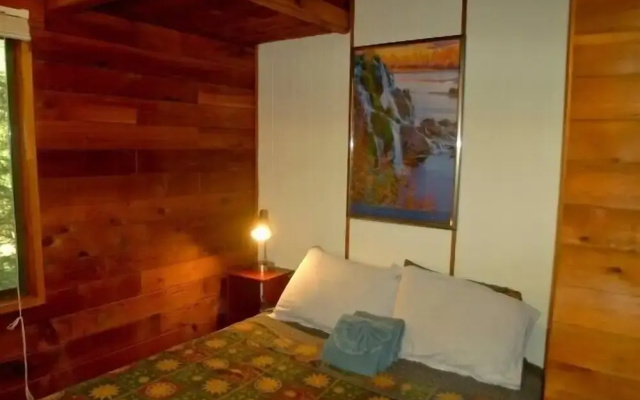 Mt. Baker Lodging Cabin 26 (Sleeps 8)