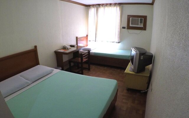 Ivory Hotel & Suites