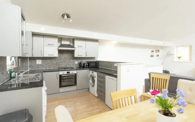 Luxury Holiday Home In Manchester Near The Quays