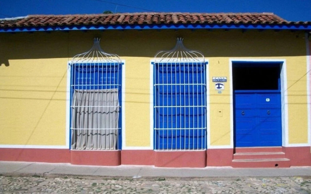 Casa Brisas de Alameda TRINIDAD