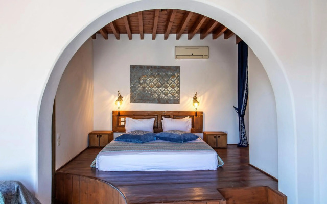 Saint Artemios Hotel and Oriental Suites