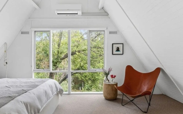 The Coast Country Cottage