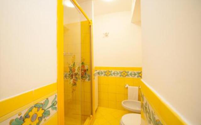 Villacore Capri