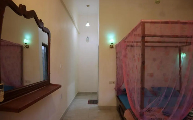 Dragonfly Inn Arugambay