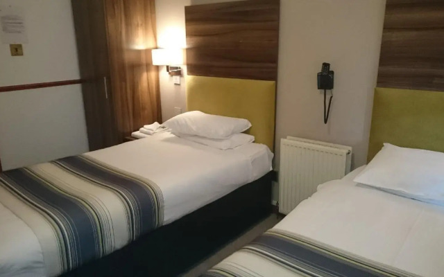 Livingston Lodge Hotel