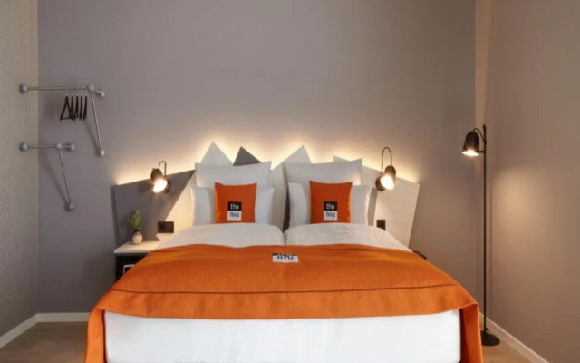 Holiday Inn - the niu, Hub Dusseldorf Messe by IHG