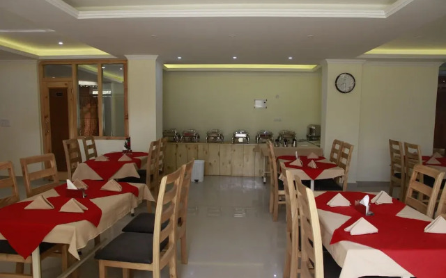 Royal Holiday Hotel