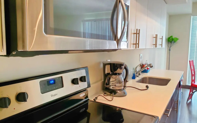 Pelicanstay in Pioneer Square