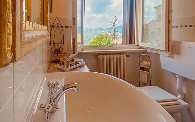 Awesome Apartment in Verucchio With Wifi and 2 Bedrooms