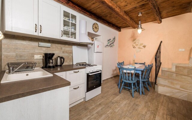 Amazing Home in Banjol With 2 Bedrooms and Wifi