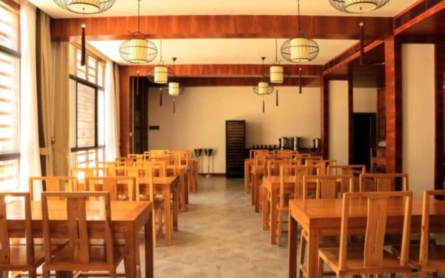Deng Stone House Pastoral Resort