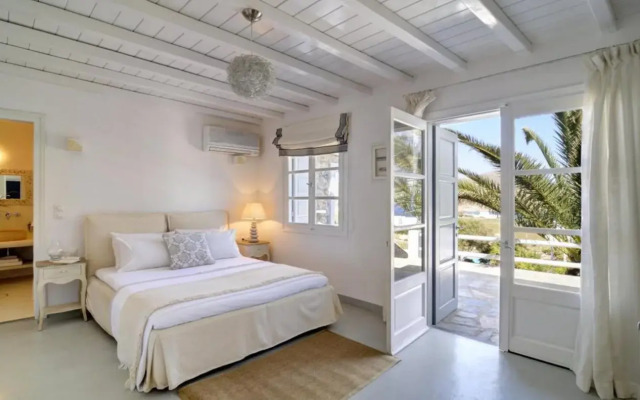 Sea & Sun Estate