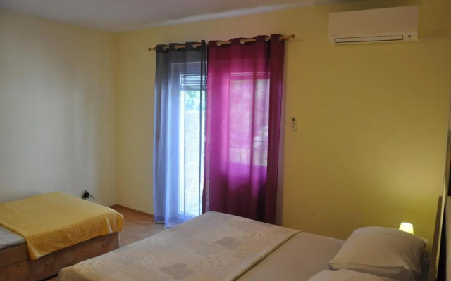 Apartment Opric 7728a