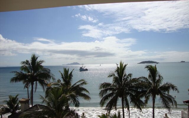 Golfinhos Apart Hotel