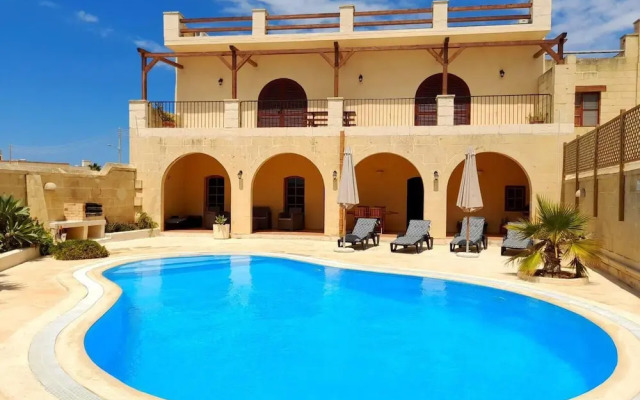 Tas Suplu Farmhouse Gozo