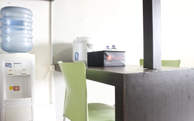 Contemporary 2br the Suites @ Metro Apartment