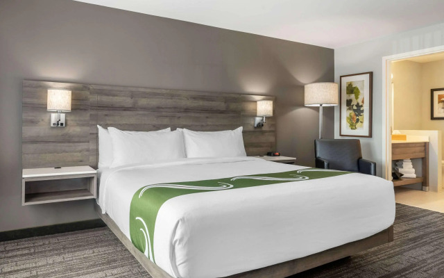 Quality Inn & Suites Amsterdam