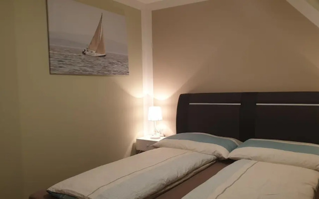 Exquisit Seapoint Apartment