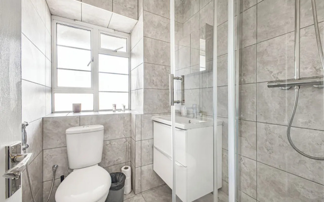 Amazing Location 3-bed In Paddington