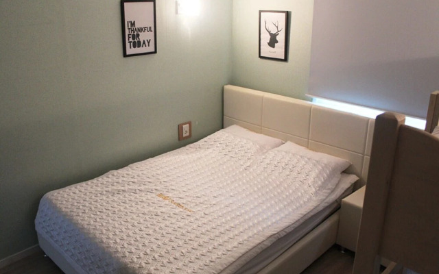 Yeosu Hi and J Guest House