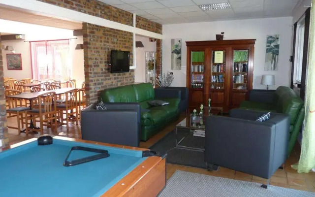 Brit Hotel Bosquet
