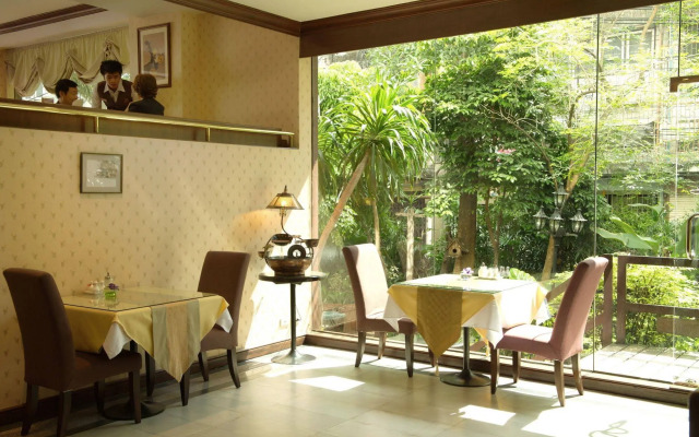 Silom City Hotel