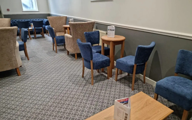 Cumberland Hotel