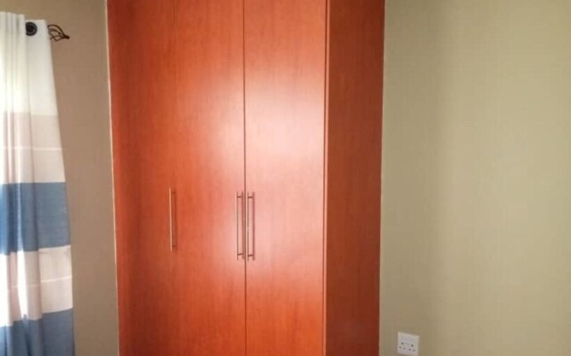 3 Bedrooms Exclusive House in Mass Media
