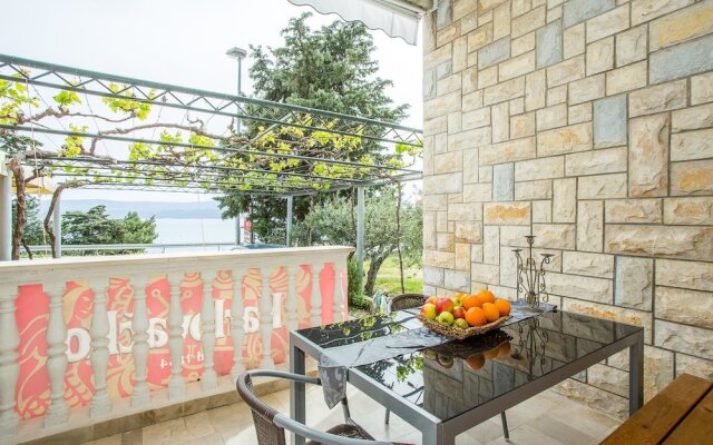 Apartments Divna Tomas