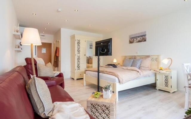 Strandhotel-Heiligenhafen-Wohnung-205-Typ-III