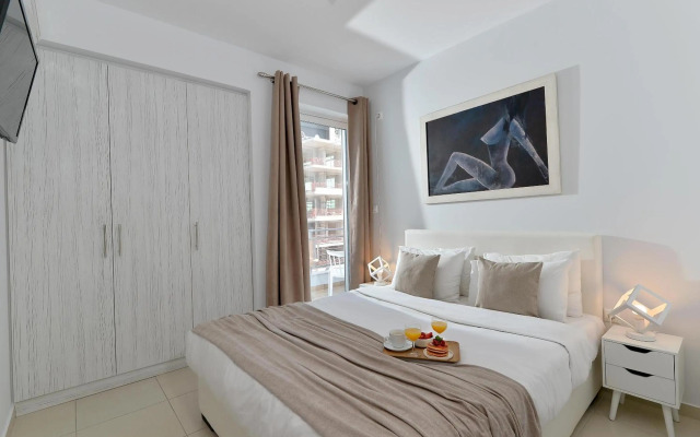 Alekos Apartments