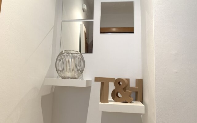 T&H Els Pins Family Apartment