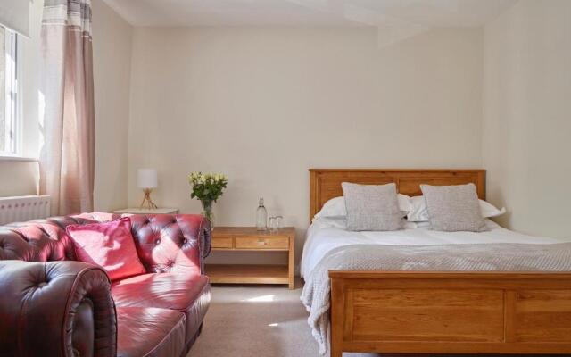 Tennant Arms Hotel