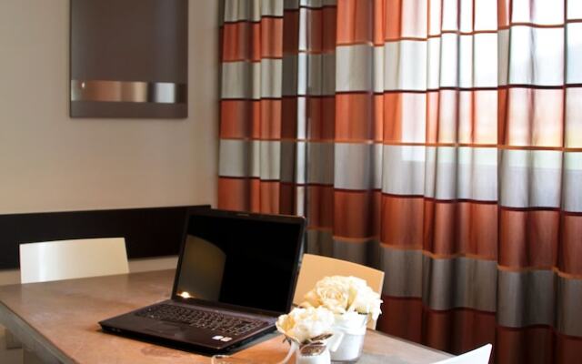Wall Art Hotel