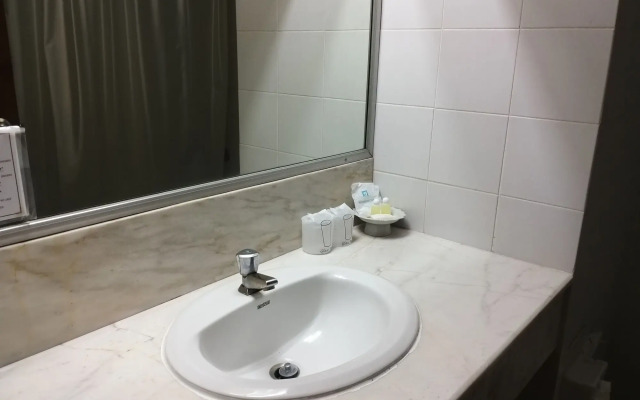 Songphanburi Hotel